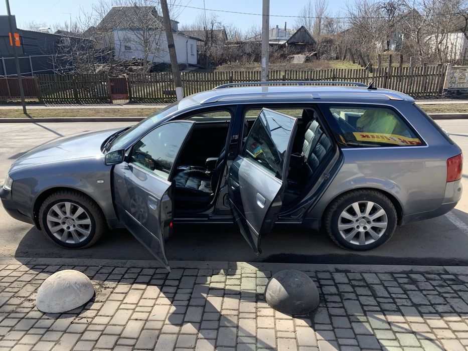Автомобіль ауді a6 C5