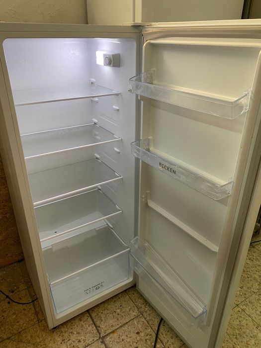 White Refrigerator512450914010408964