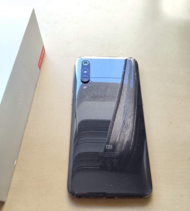 Xiaomi Mi9 128 Gb