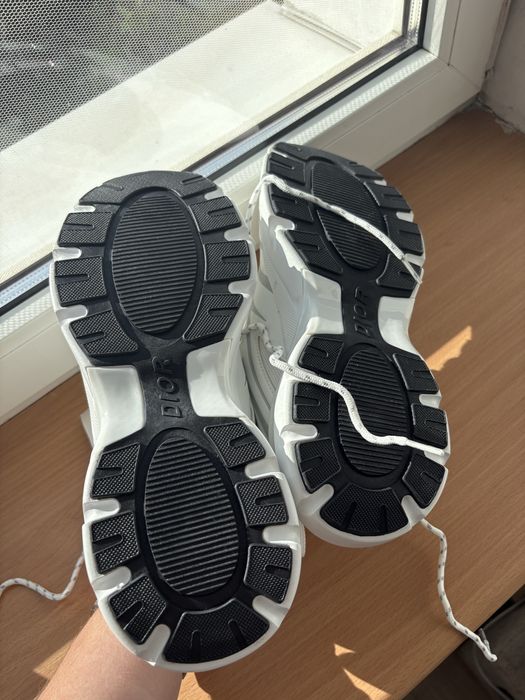 Buty Dior b44 nowe nieużywane białe
