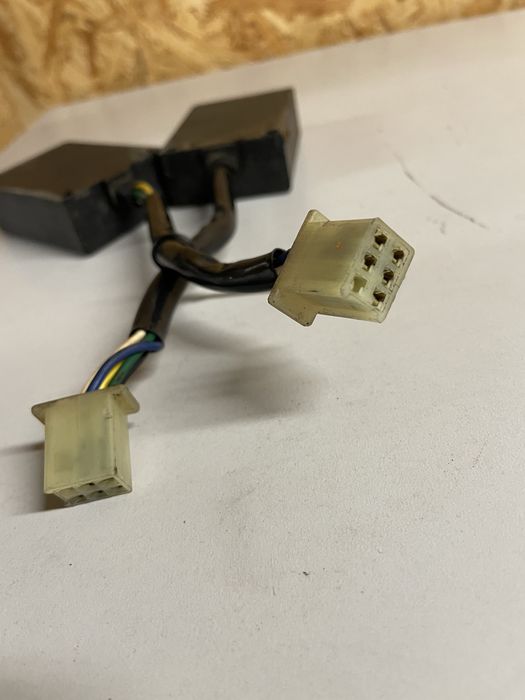 Moduł moduły jednostki sterujace iskrą honda  vf750 sabre