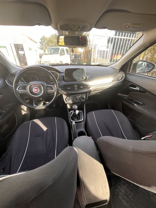 Fiat tipo 1,6 turbo. Ano 2018