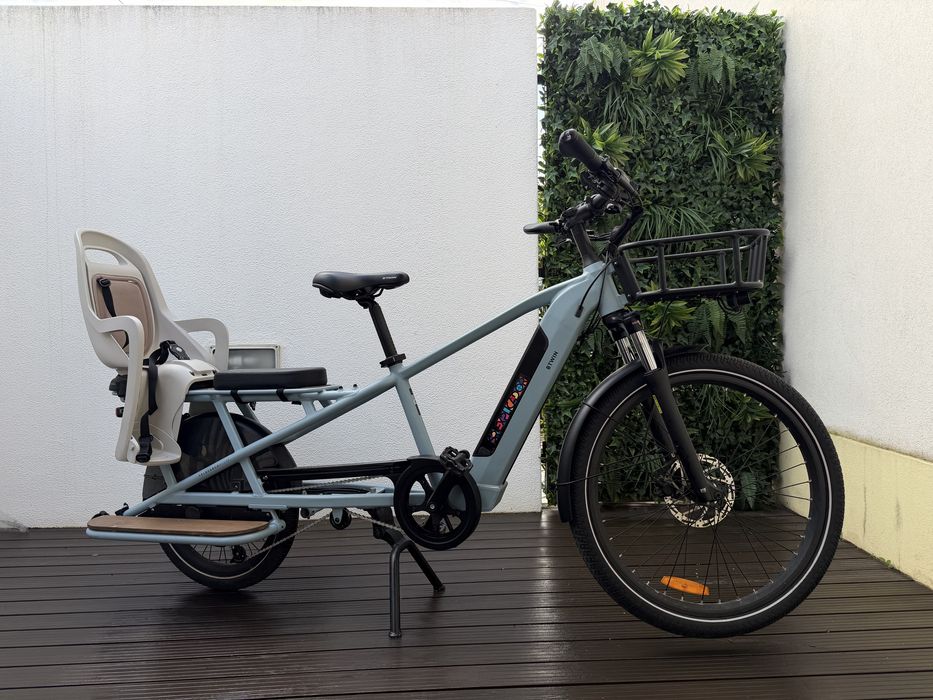 Bicicleta eletrica carga longtail decathlon