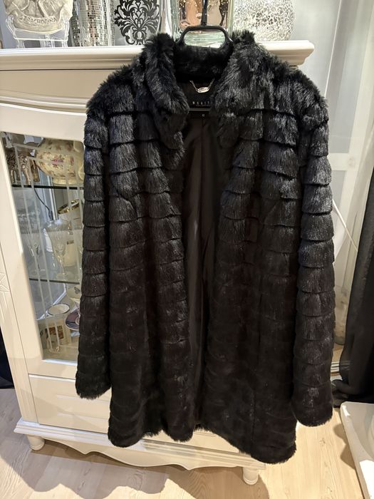 Kożuszek  czarny Mohito rozm. 40