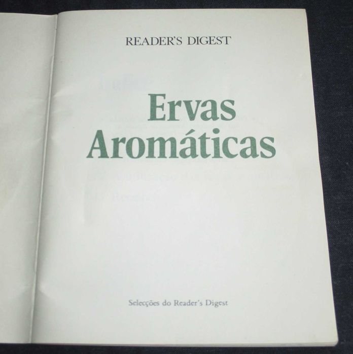Livro Segredos Culinários das Ervas Aromáticas