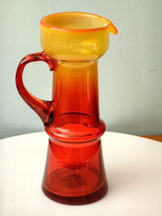 Dzbanek wazon  PRL Czesław Zuber Huta Szkła  Polanica Zdrój