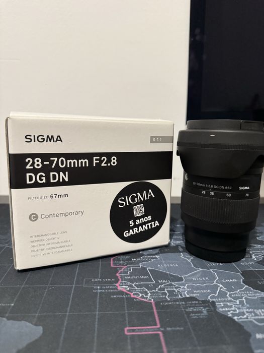 Objetiva Sigma 28-70mm f/2.8 DG DN