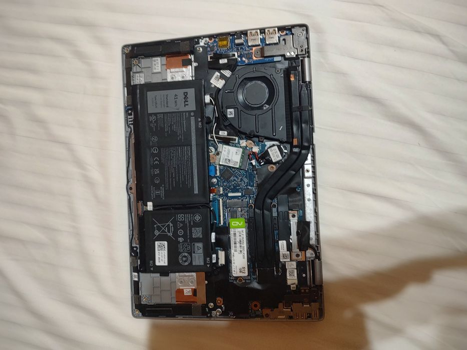 ноутбук Dell Latitude 3330 fullHD ips