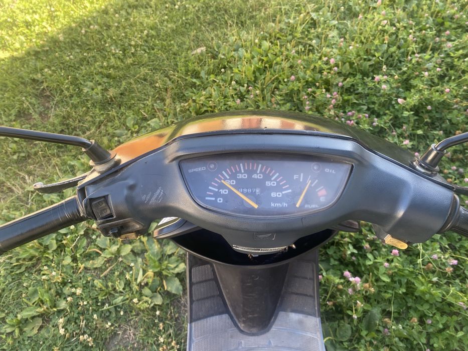продам хонду діо 27