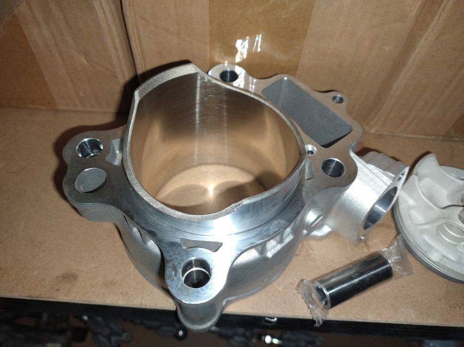 Honda crf 250 r x Cylinder+Tłok rok 04-09 PROMOCJA