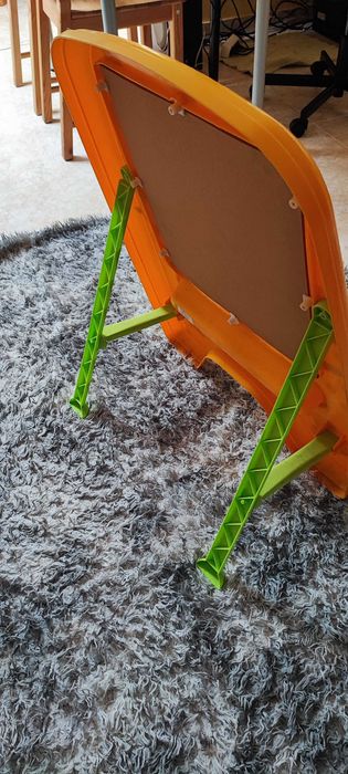 Quadro/cavalete para pinturas e folhas