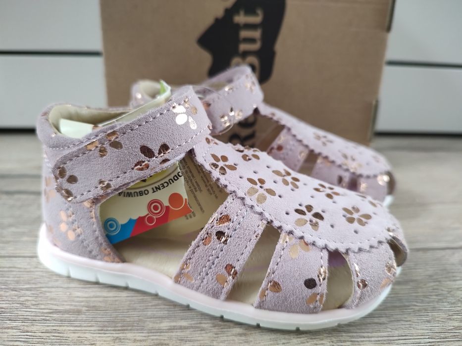 Skórzane sandały Renbut 22