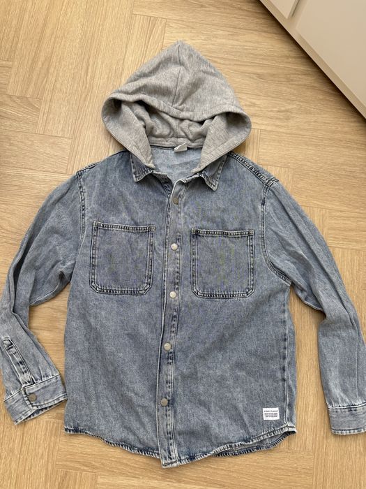 Kurtka jeansowa ZARA z kapturem rozmiar 164 jasnoniebieska denim na guziki