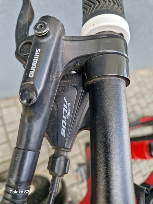 Rower elektryczny Cube