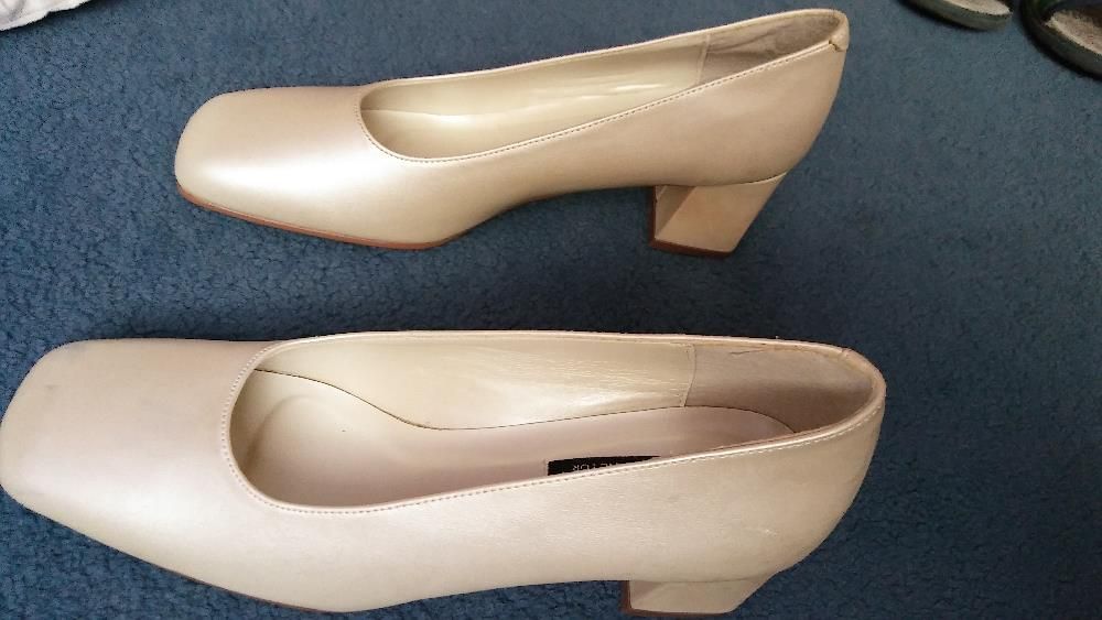buty damskie rozmiar 39 długość wkładki 24,5