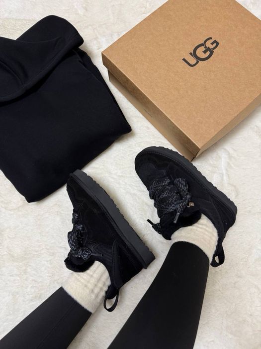 UGG LOWMEL Sneaker Black