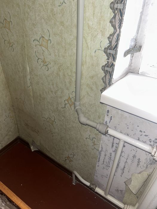 Продаємо 4 кімн. квартиру