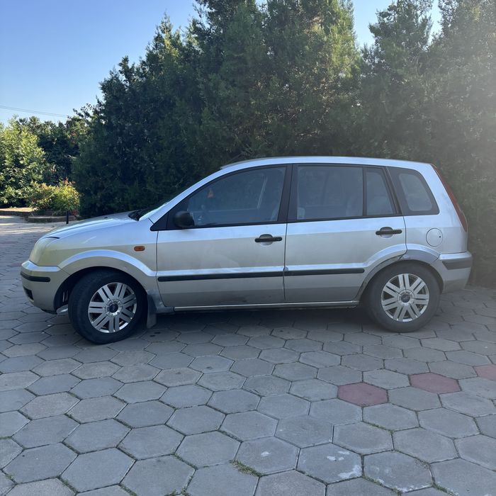Ford fusion 2003