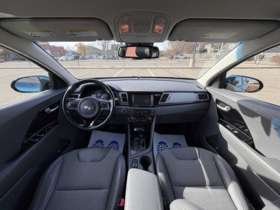 Kia Niro EX      2019