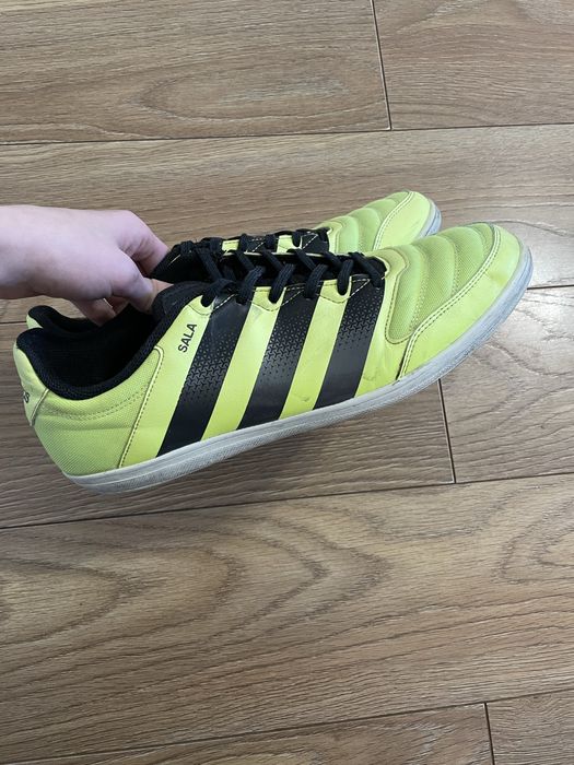 Футзалки Adidas 45 розмір