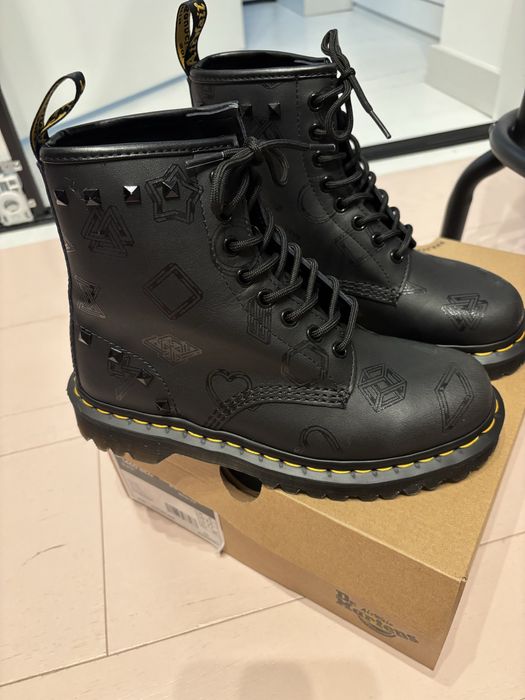 Dr. Martens glany z ćwiekami r.38 NOWE