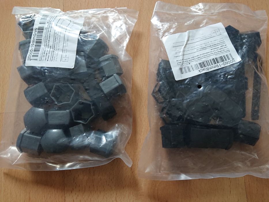 Tampas protecçao porca rodas carros novas com ferramenta por tirar