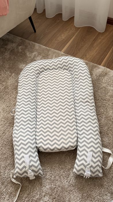 Ninho de bebe  como novo