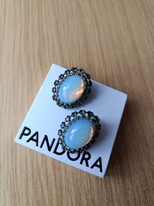 Клипсы винтажные с лунным камнем