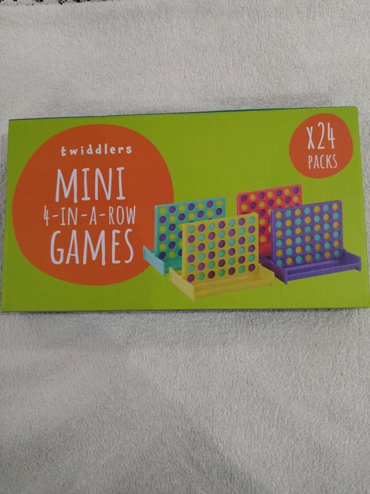 Logiczna gra planszowa 4-IN-A-ROW plansze + żetony Wysyłka