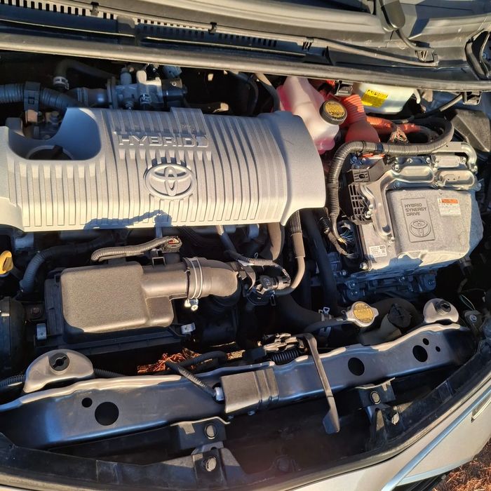 Toyota Yaris 1.5 HSD Comfort +P.Style+P.Techno