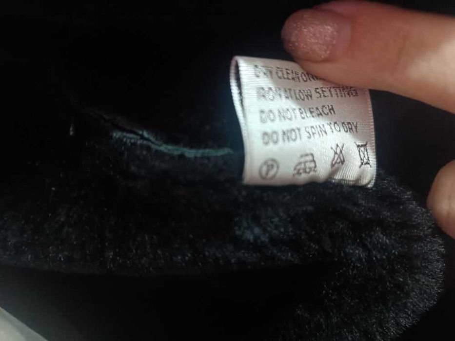 Продам зимнюю дубленку