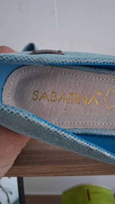 Buty na obcasie 38