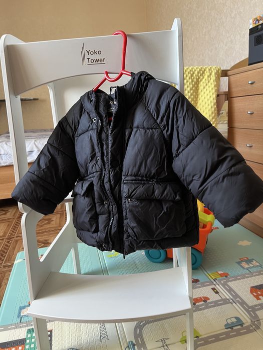 Куртка zara чорна