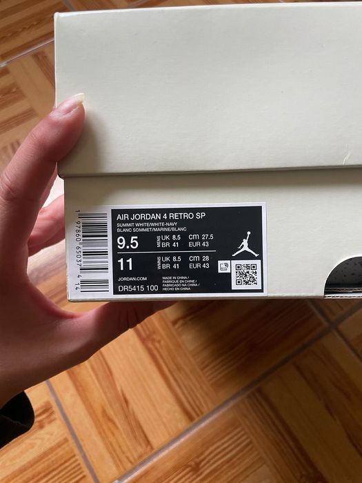 Jordan 4 retro SB navy 9.5/11 size