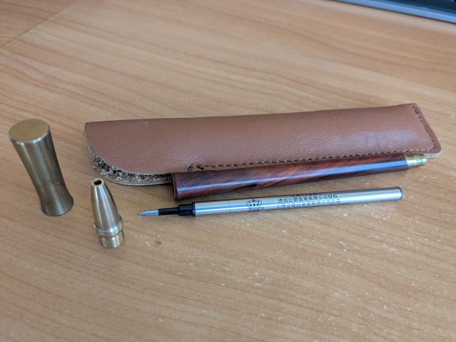 Elegancki długopis z metalowym wkładem