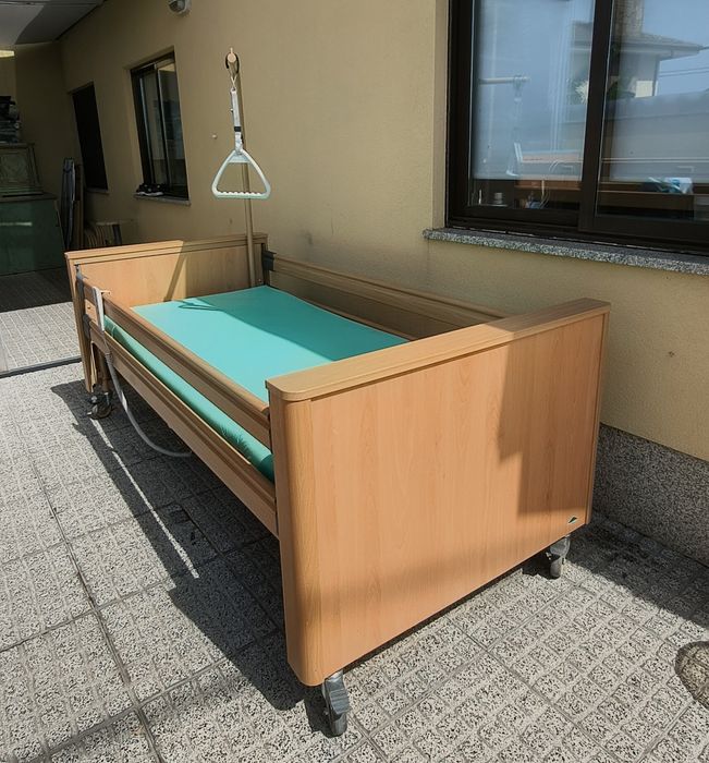 Cama articulada elétrica e elevatória hospitalar burmmier dali