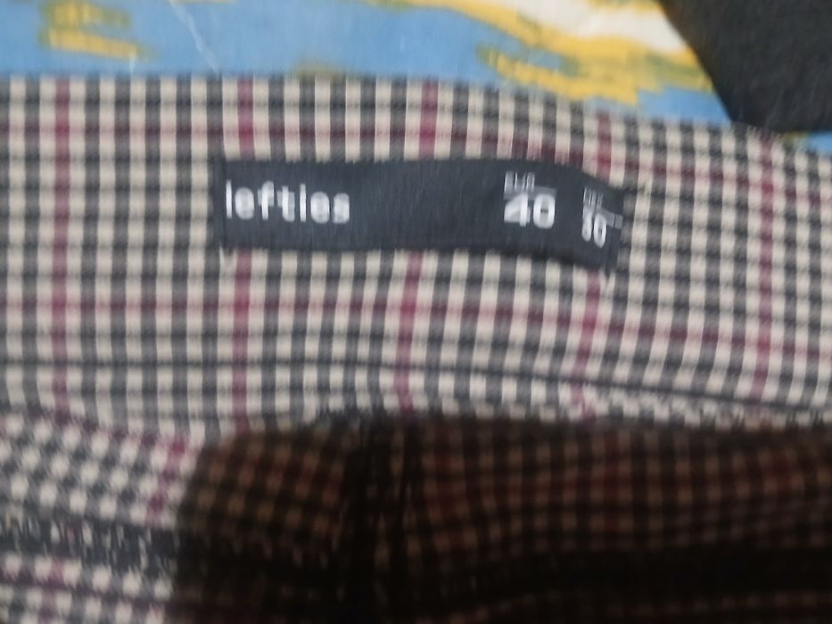 Calças de mulher da LEFTIES