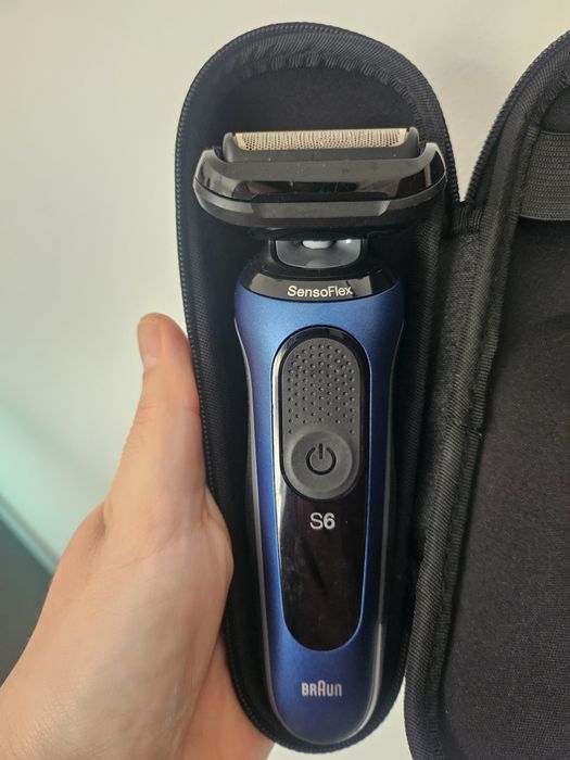Máquina de Barbear Braun Série 6 61-B1200s SensoFlex - Azul