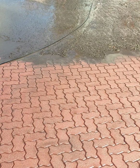 Profesjonalne mycie kostki brukowej, dachów, elewacji