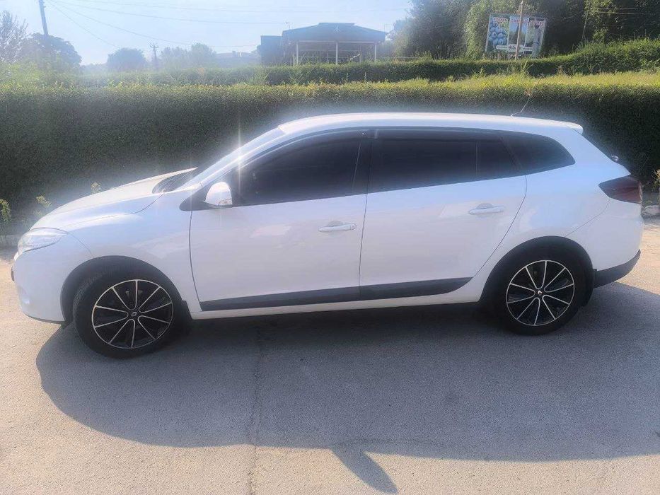 Renault Megane 2009 VIN VF1KZ1V0642390781 фото оголошення 4 з 19