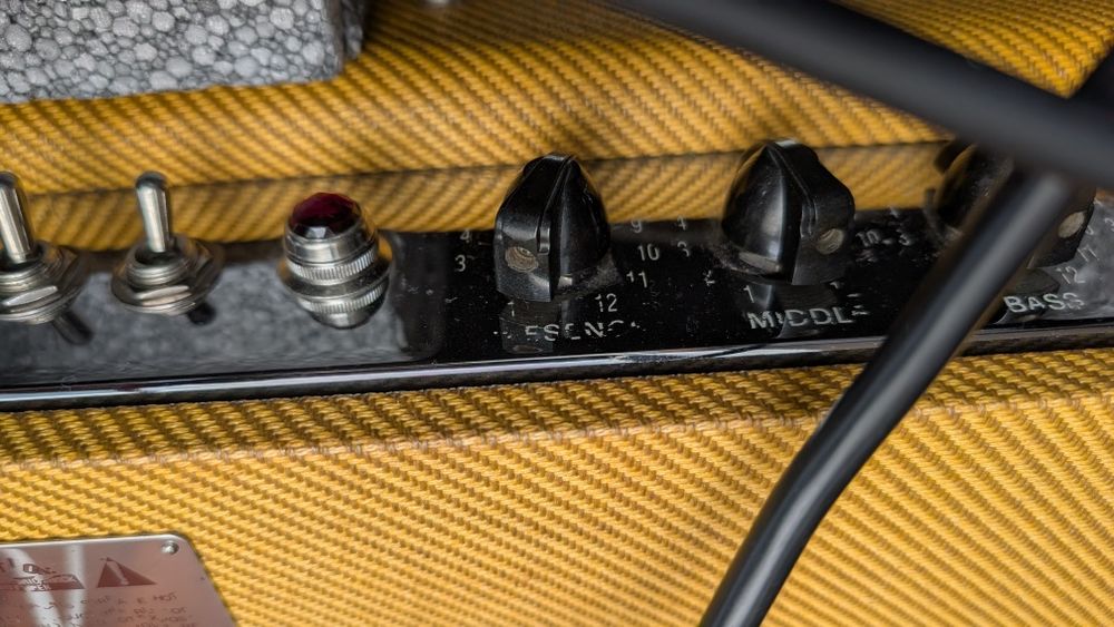 amplificador Fender '59 Bassman LTD reissue