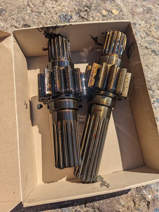 Вал МТЗ 80 82 Цилиндричка / Циліндричка Качан  МтЗ 80 Ведущая шестерня