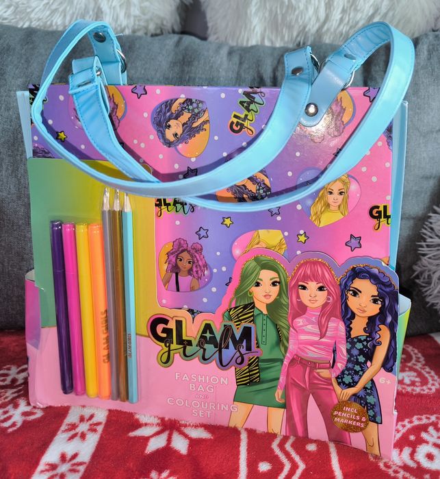 Torebka z kolorowankami