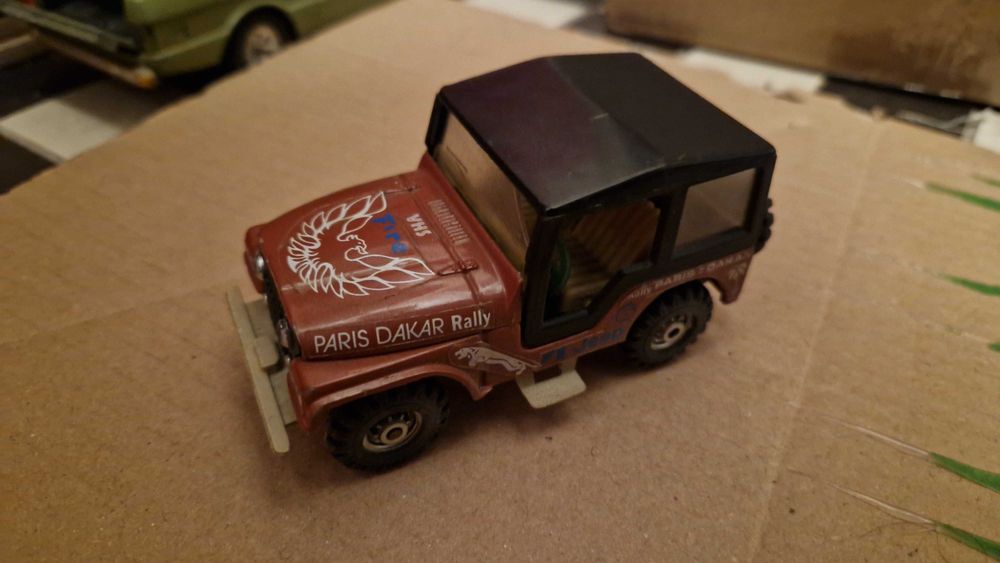 Samochodziki, kolekcja PRL (Estetyka) i lata '90