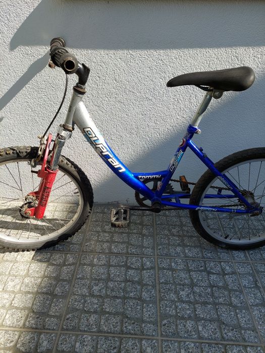 Продам недорого дитячий ровер в доброму стані