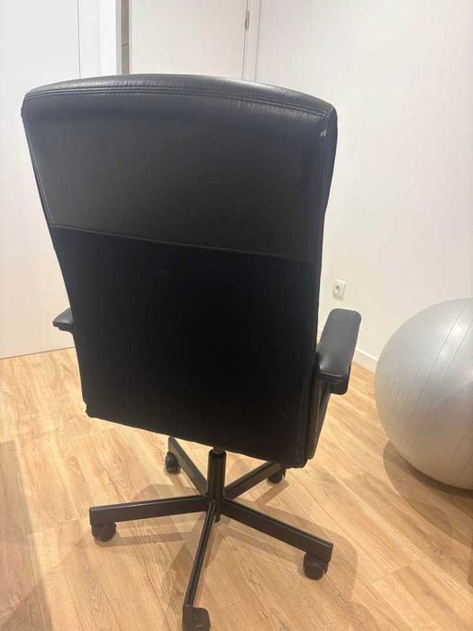 Cadeira IKEA Millberget