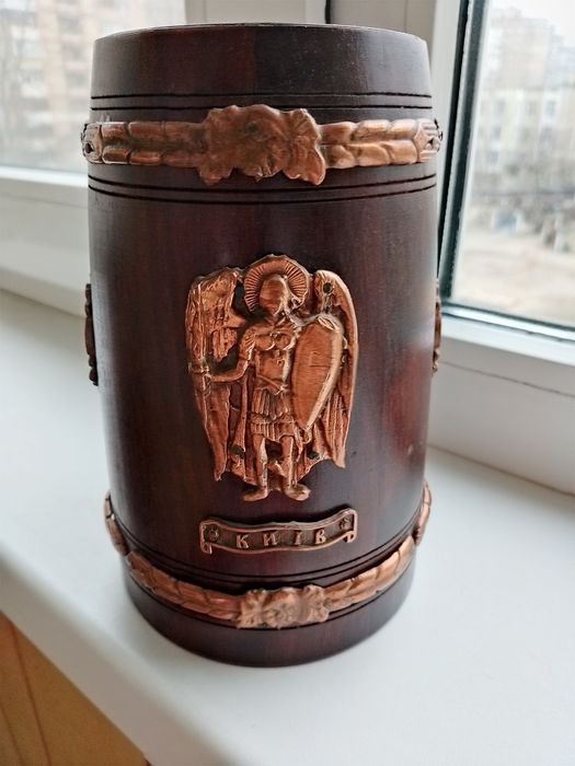 Продам подарочный пивной бокал