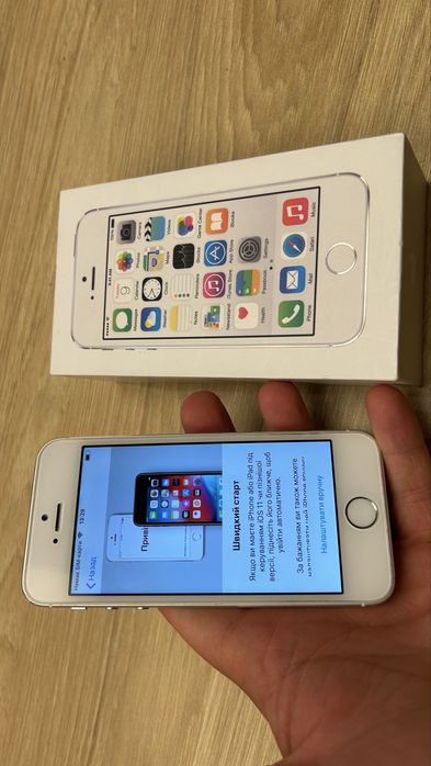 iPhone 5S 16GB Silver • Оригінал • Ідеальний стан