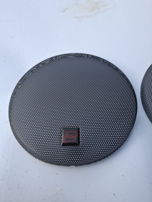 Грилі DD до 16 динаміків.