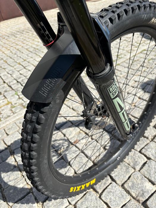 Scott Ransom eRide 920
P
180 de curso à frente e 180 atrás.
Sendo que o amortecedor atrás é novo (tem menos de 1 ano)
O
S
A transmissão é toda nova ta